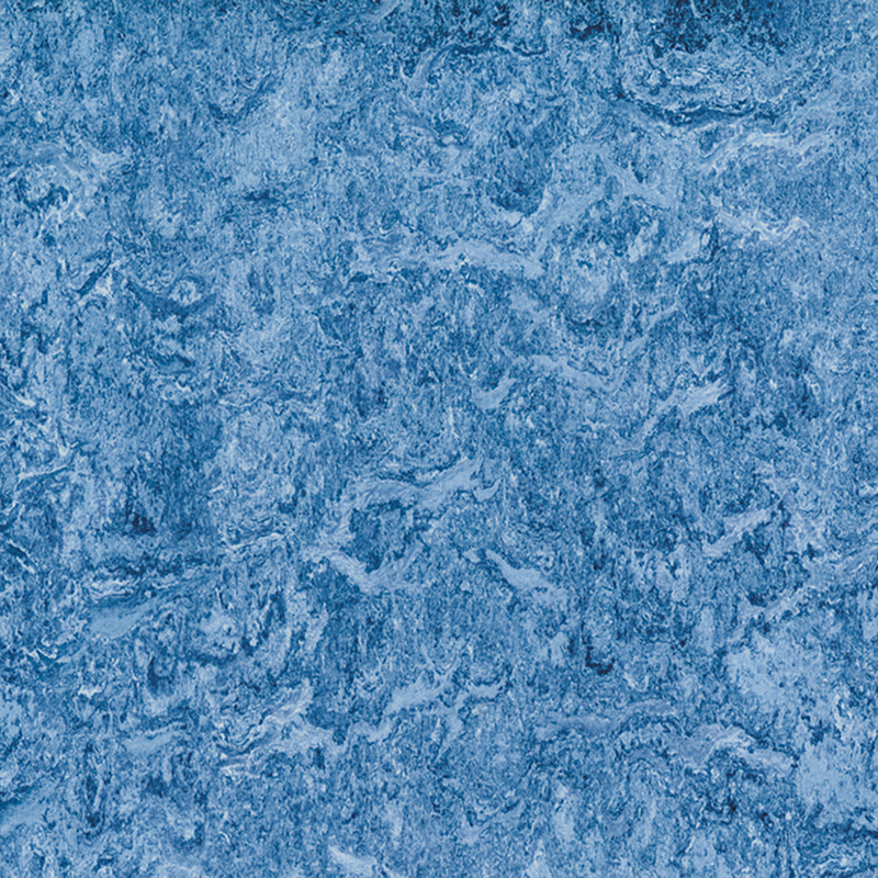 Odolnosť voči škvrnám a nízkonákladová heterogénna podlaha