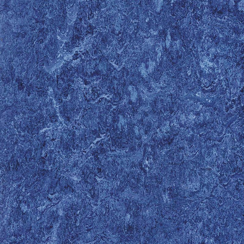 Odolnosť voči škvrnám a nízkonákladová heterogénna podlaha