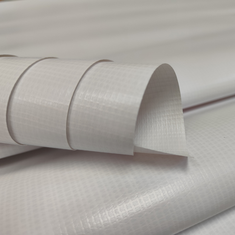 550 Vonkajší flex banner s predným osvetlením